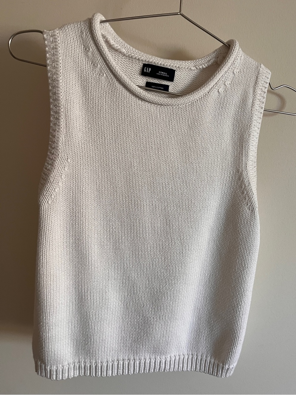 GAP White Cotton Crewneck Tank Rolled Sweater